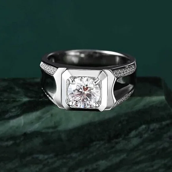 2cttw D Color VVS1 Clarity Moissanite Wedding Round Cut 925 Sterling Silver Ring